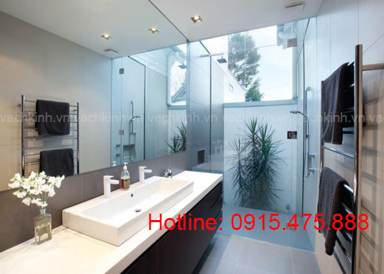 Phòng tắm kính hiện đại tại Đội Cấn | phong tam kinh hien dai tai Doi Can